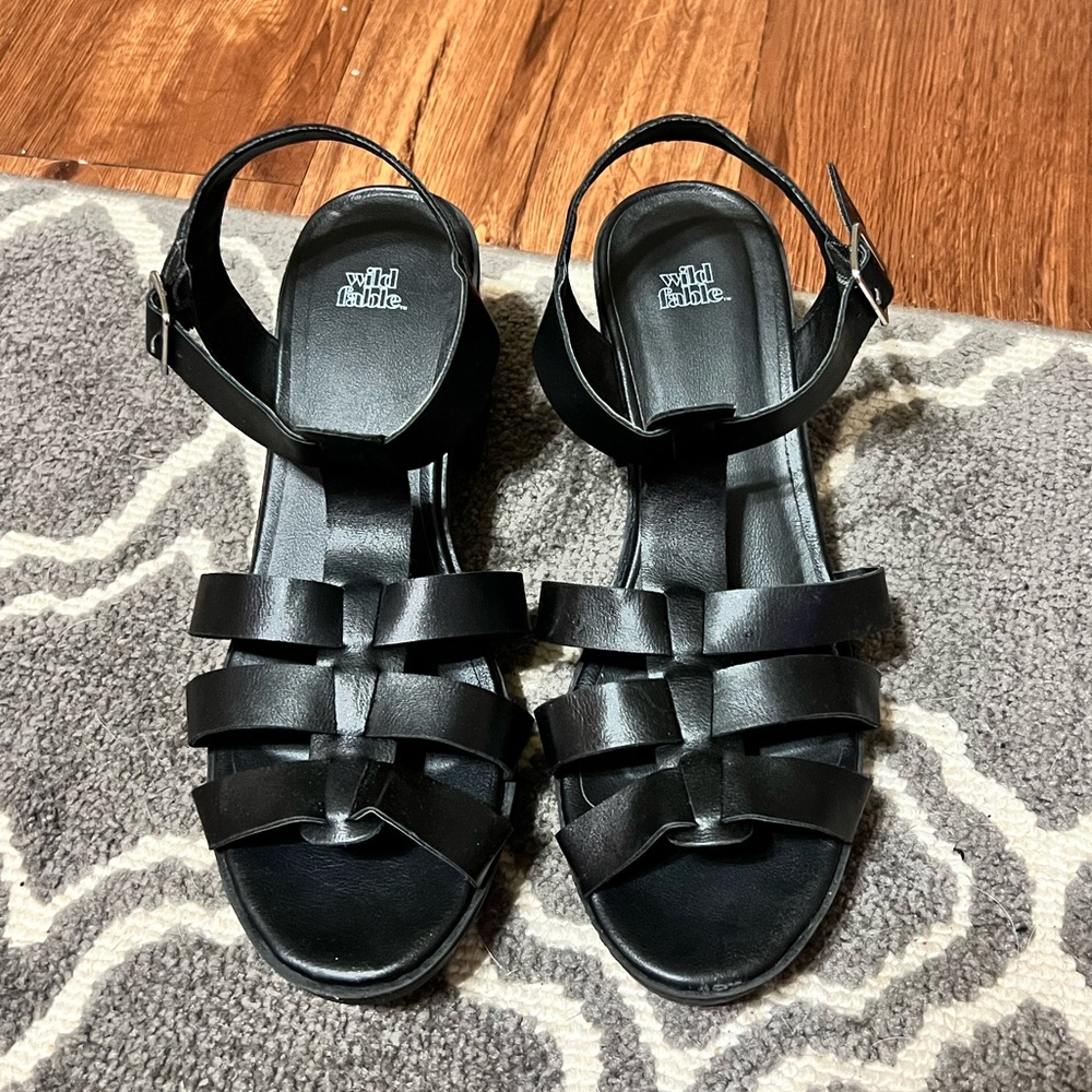 Wild Fable Brand Mary Jane Lug Sandals